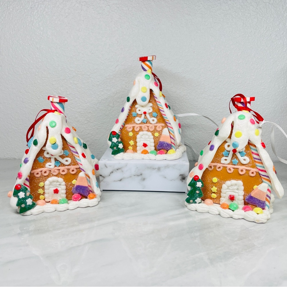 Sugar Plum Dreams Gingerbread House Christmas Ornaments Set‎ of 3 Glitter Candy